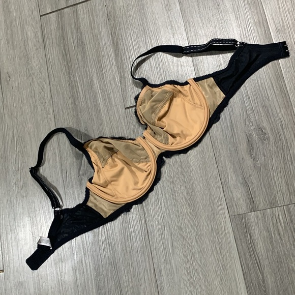 Chantelle Lingerie Rive Gauche Full Coverage Underwire Black Bra size 34D - Picture 8 of 14